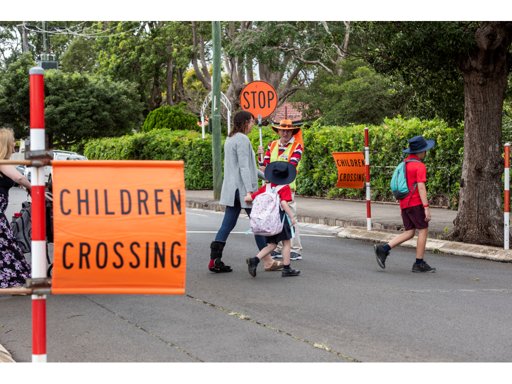 Qld budget to deliver safer school zones