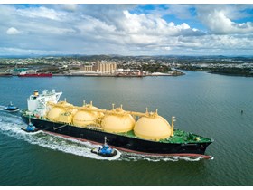 Record exports of LNG leave Gladstone in 2020-21