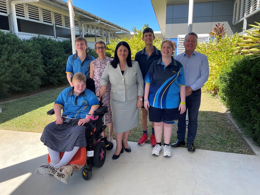 Education Minister Grace Grace and local Member for Cairns Michael Healy with students and Principal Susan Hoad at Cairns State Special School. Pictured (clockwise): Angelee, Luke, Principal Susan Hoad, Education Minister Grace Grace, Ethan, Hayley and Member for Cairns Michael Healy. 