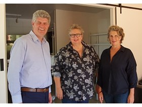 The North Store's Sonja Drexler and Brenda Fawdon with Tourism Minister Stirling Hinchliffe at Mount Tamborine 