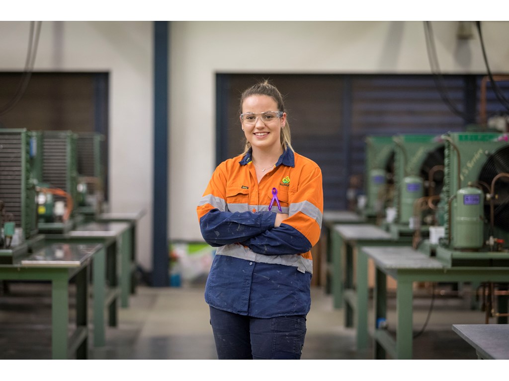 Katie Hammill-Lovett, Woolworths apprentice and TAFE Queensland student