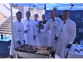 Hydrogen Minister Mick de Brenni joins Assistant Minister Lance McCallum and Queensland Hydrogen Champions Barry O'Rourke, Kim Richards and Les Walker at the hydrogen-powered BBQ.