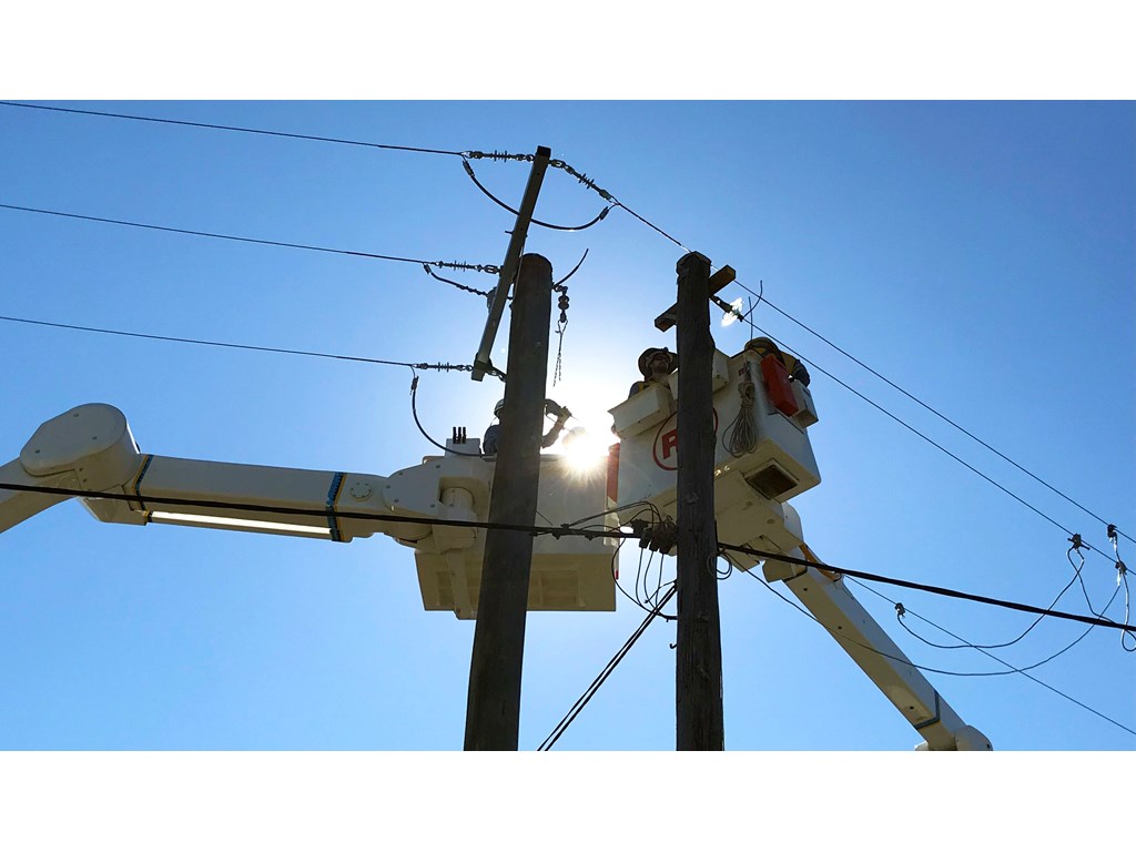 Queensland’s publicly-owned energy companies will be recruiting around 40 new field crew members to support electricity customers across regional communities
